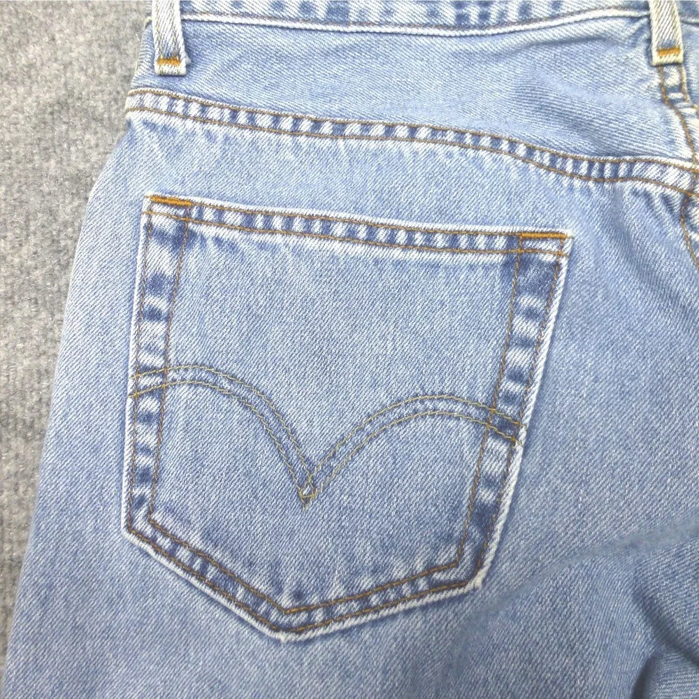 Y2K Levis 505 Regular Fit Jeans Mens 34x36 Light Wash Straight Leg Denim Cotton